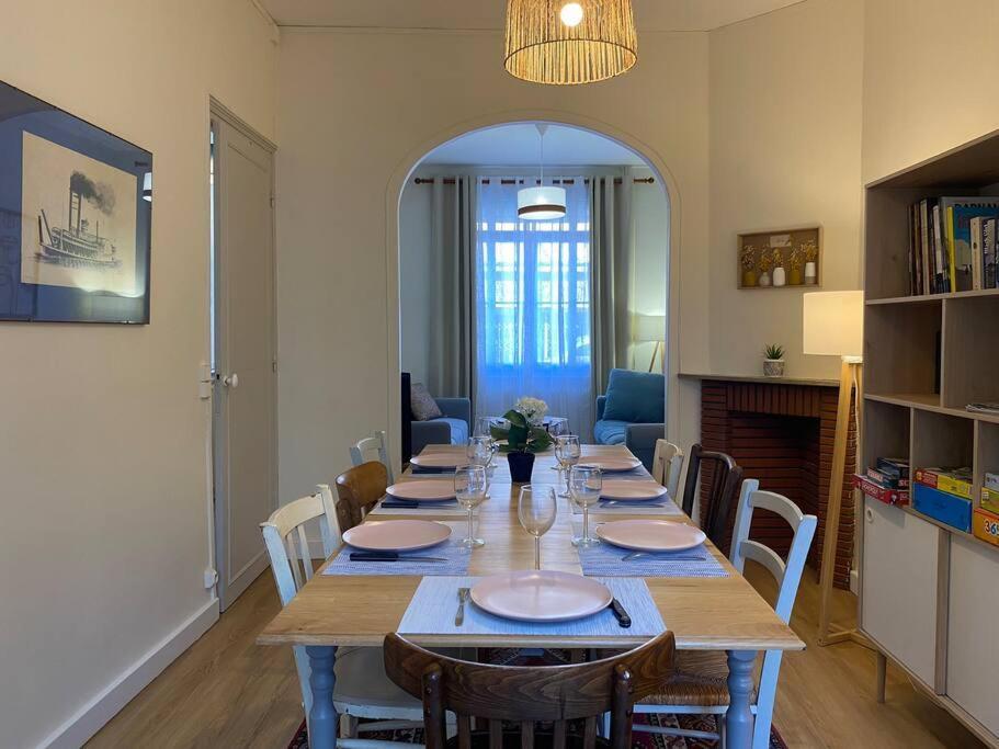 Maison De Charme - 4 Chambres - Courette & Parking Gratuit Amiens Esterno foto