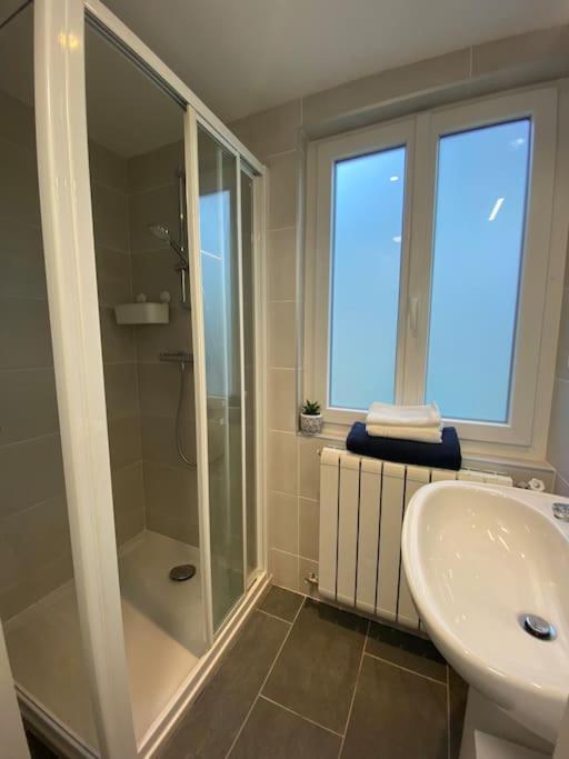Maison De Charme - 4 Chambres - Courette & Parking Gratuit Amiens Esterno foto