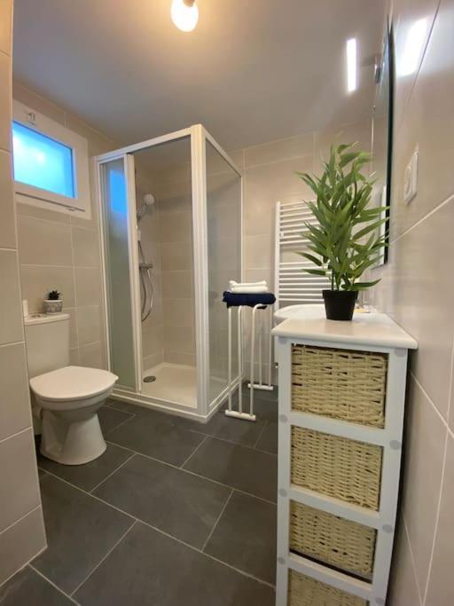 Maison De Charme - 4 Chambres - Courette & Parking Gratuit Amiens Esterno foto